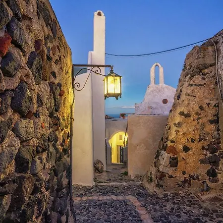 Kastro Cave House Feriehus