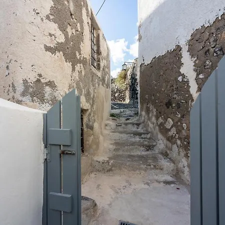 Kastro Cave House Feriehus *