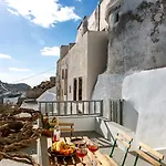 Kastro Cave House Tatil Evi