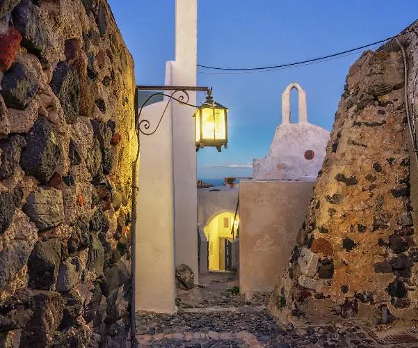 Kastro Cave House Ferienhaus